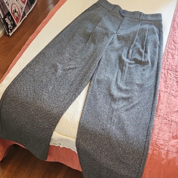 Gray Women's Herringbone Pants - Picture 5 of 5